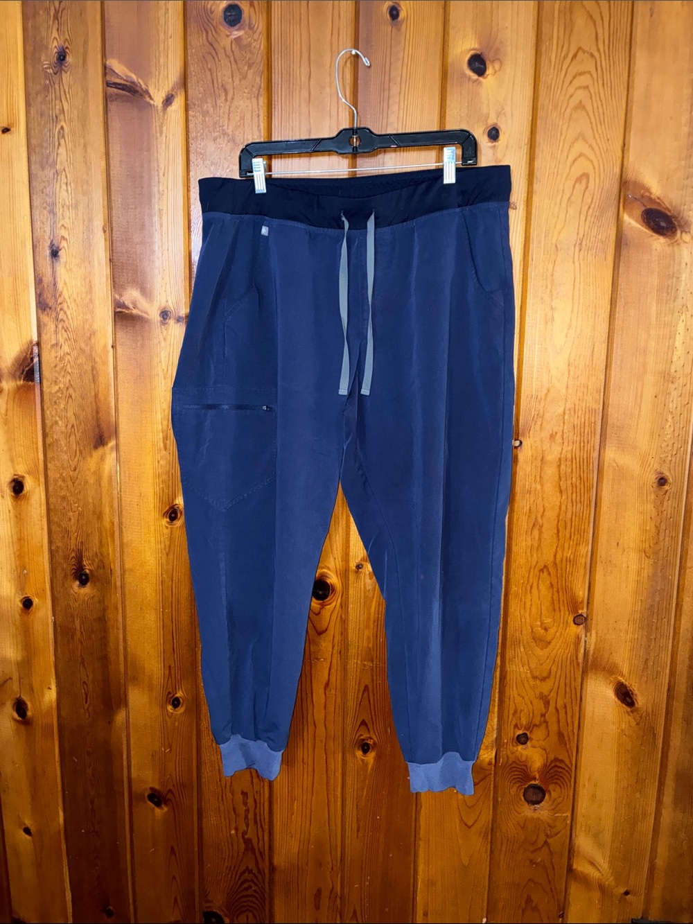 Figs Womens  Navy Blue Drawstring Joggers nursing scrubs doctor medical field